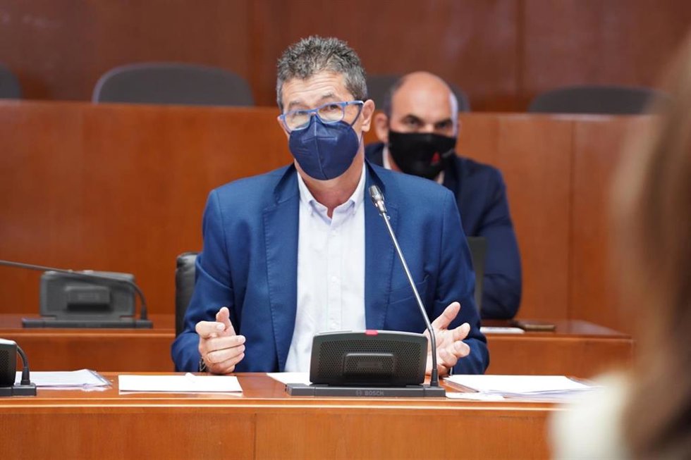 Archivo - El diputado del PP Aragón Antonio Romero.