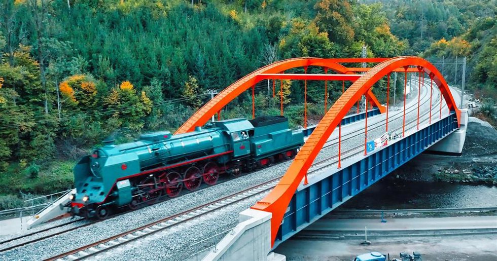 Doble línea del tramo Adamov-Blansko. República Checa