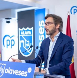 PP alavés propone a Ainhoa Domaica como candidata a alcaldesa de Vitoria y a Iñaki Oyarzabal, diputado general de Álava