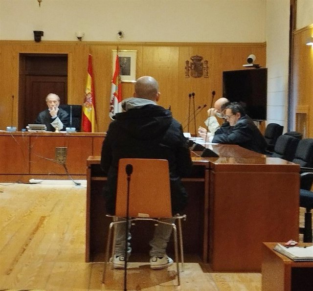 El acusado, durante el juicio celebrado en la Audiencia de Valladolid.