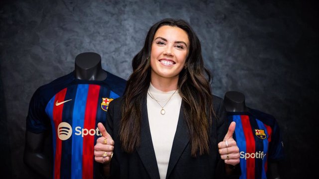 La centrocampista noruega Ingrid Engen renueva con el FC Barcelona hasta 2025