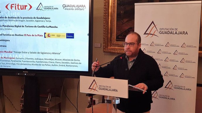 El vicepresidente primero y delegado de Turismo de la Diputación de Guadalajara, Rubén García, ha presentado la programación de actos de la provincia en FITUR y Madrid Fusión 202