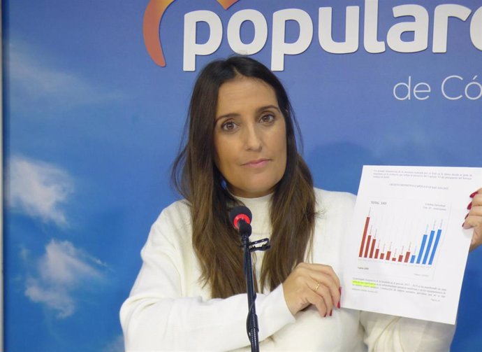 La portavoz de Sanidad y Consumo del PP en el Parlamento andaluz, Beatriz Jurado.