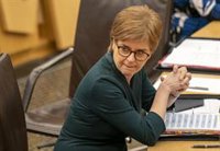 Sturgeon critica "la mala fe" del Gobierno británico al bloquear la 'ley trans' de Escocia