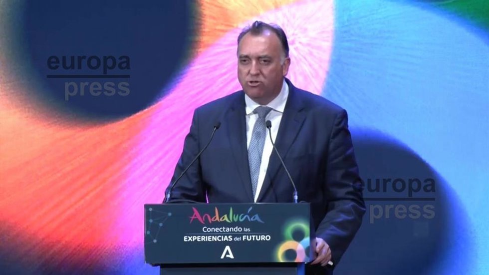 Arturo Bernal en la gala "Conectando las experiencias del futuro"