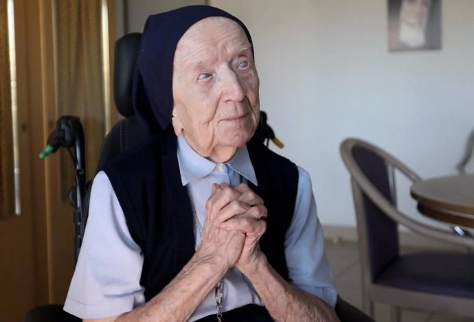 Archivo - La monja francesa Lucile Randon, conocida como sor André