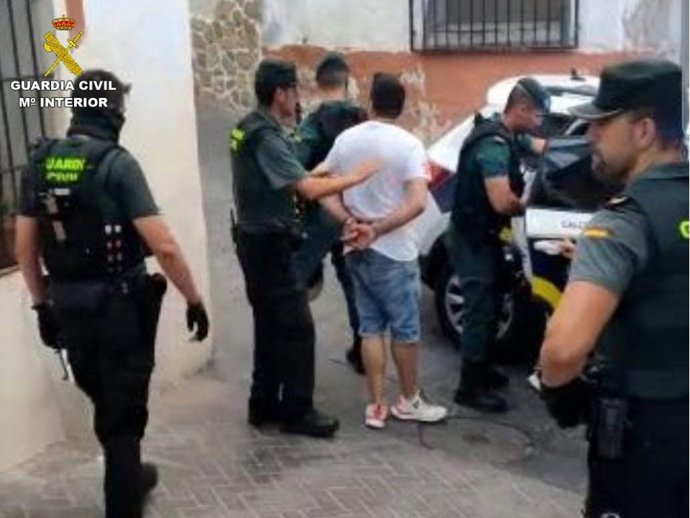 Agentes de la Guardia Civil de Alicante.