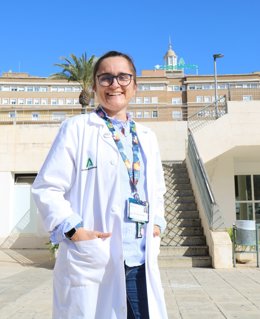 La doctora Ana Gómez-Caminero Gómez, licenciada en Medicina y Cirugía en 2009, es la nueva Jefa de Estudios del Hospital Universitario Virgen del Rocío.