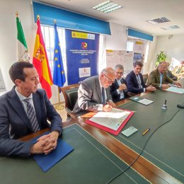 Firma del convenio para la Fase II del PRTR del Levante almeriense.