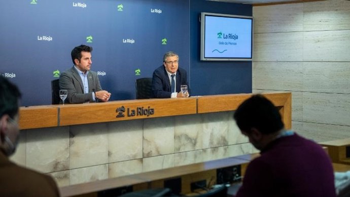 Comparecencia de prensa del Consejo de Gobierno con el portavoz Álex Dorado y el consejero de Servicios Sociales, Pablo Rubio