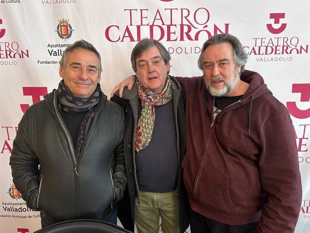 De izquierda a derecha: Eduard Fernández, José María Viteri y Andrés Lima en la presentación de 'Todas las canciones de amor'.