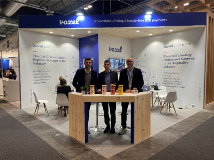 Stand de Voxel en Fitur