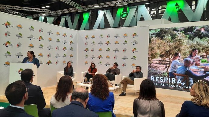 La consellera de Agricultura, Pesca y Alimentación, Mae de la Concha, en Fitur.