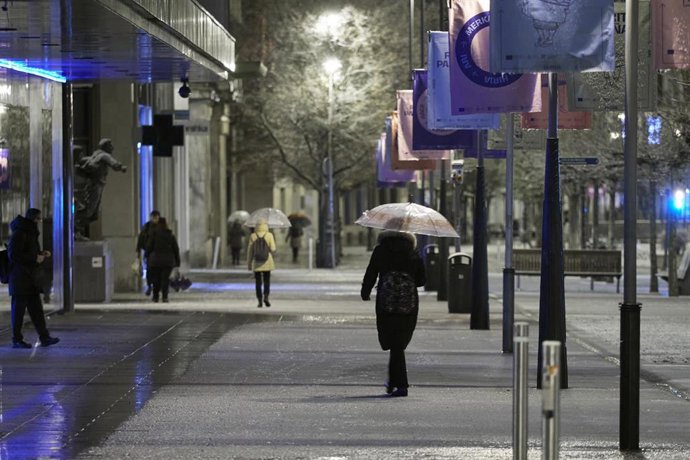 Nieve en Pamplona este miércoles 18 de enero de 2023.
