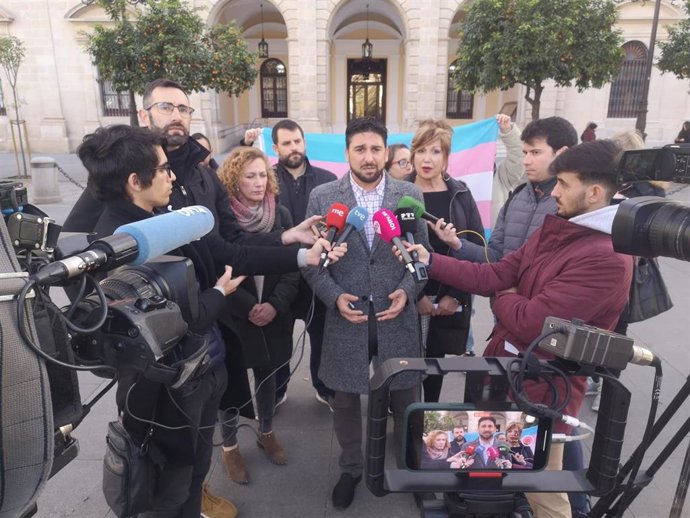 Sánchez con Mar Cambrollé
