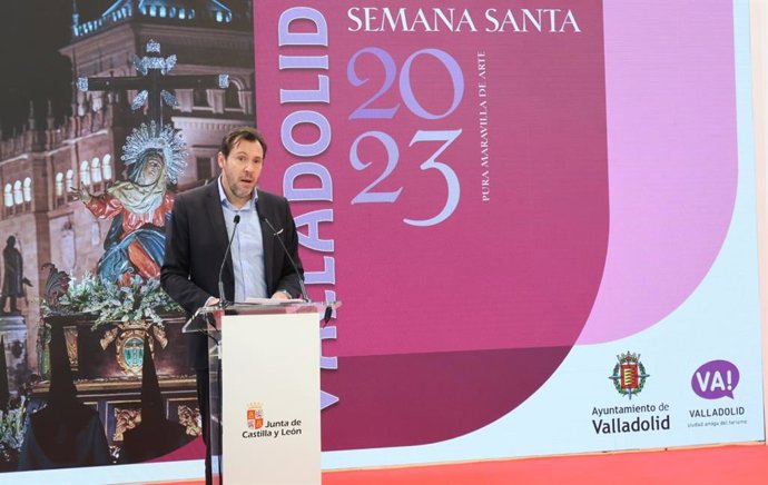 El alcalde de Valladolid, Óscar Puente, durante la presentación de la oferta turística de la ciudad en Fitur.