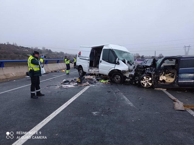 Estado de los vehículos en el que viajaban los dos fallecidos en el acidente de Albelda