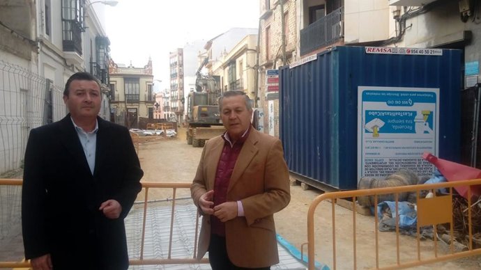 Visita a las obras de la calle La Mina