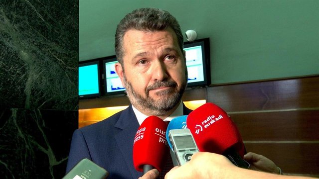 Archivo - El presidente de la Comisión Nacional del Mercado de Valores (CNMV), Rodrigo Buenaventura, en Bilbao.