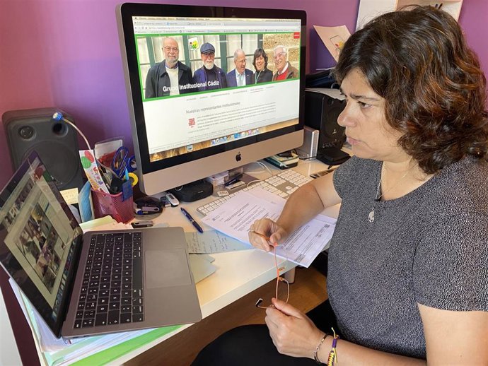 Archivo - Carmen Álvarez, diputada de IU en Diputación de Cádiz