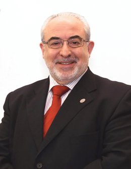 El presidente de la Universidad Católica de Murcia, José Luis Mendoza