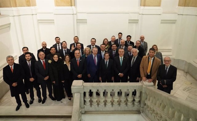 El alcalde de Madrid, José Luis Martínez Almeida, se reune con una delegación de empresarios mexicanos en Madrid
