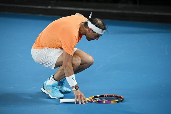 Rafa Nadal en el momento de hacerse daño en su partido de segunda ronda del Abierto de Australia de 2023