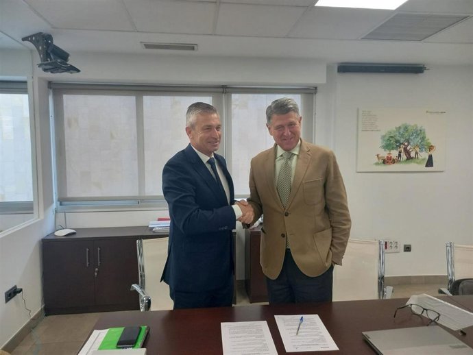 Dcoop y Biopharma Research crean un consorcio para impulsar la economía circular