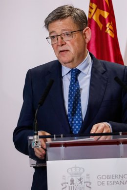 Archivo - El 'president' de la Generalitat Valenciana, Ximo Puig