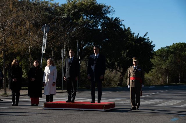 El president del Govern central, Pedro Sánchez, i el seu homòleg francès, Emmanuel Macron