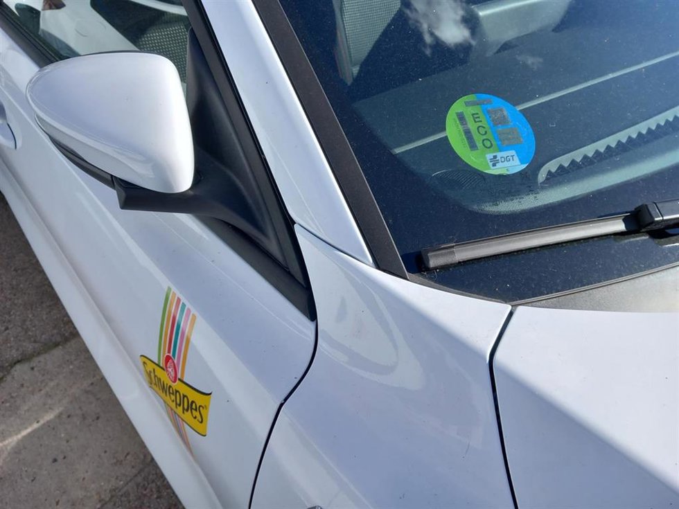 Suntory Beverage & Food Spain y Ford flota de coches