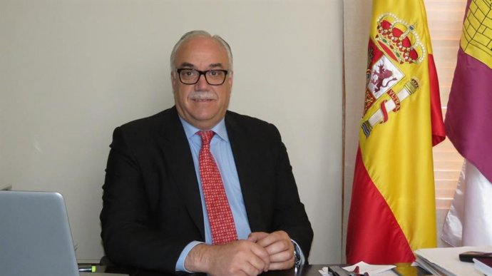 Archivo - Julián Nieva, presidente del SCIS Ciudad Real
