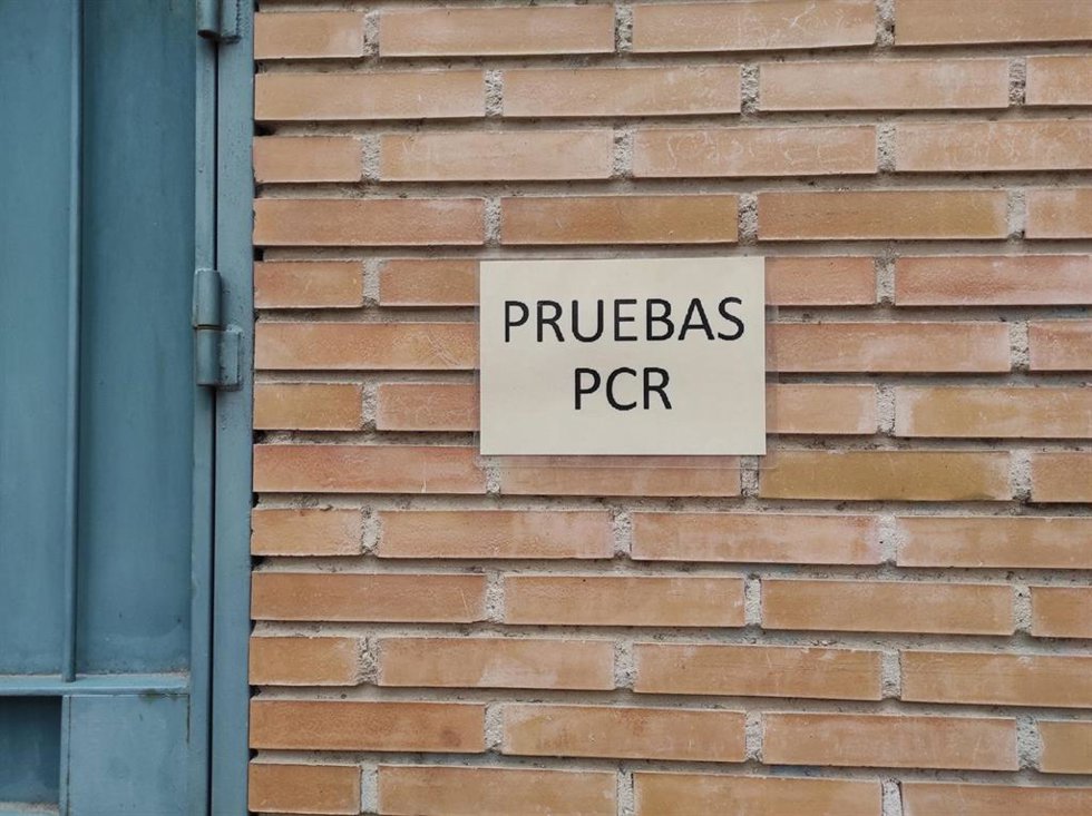 Archivo - Acceso a pruebas PCR en Centro de Salud