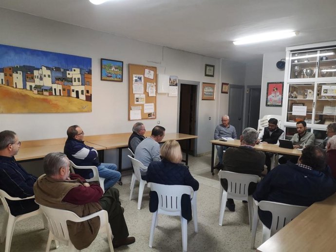 Archivo - Sevilla.-IU reclama mejoras en movilidad y equipamiento urbano para los barrios de Cerro Amate