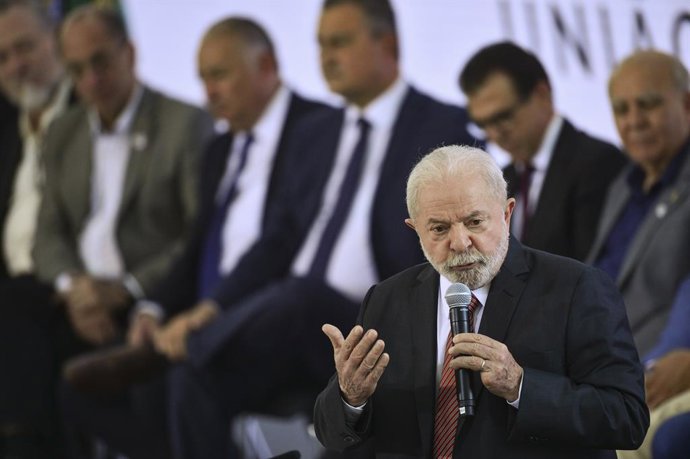 18 January 2023, Brazil, Brasília: Brazilian President Luiz Inacio Lula da Silva speaks at an event with leaders of trade union federations at the government headquarters in Planalto. Photo: Marcelo Camargo/Agencia Brazil/dpa