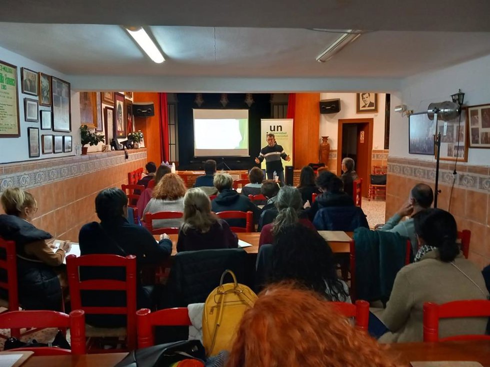 Jornadas de formación sobre flamenco para profesorado de la UNIA en colaboraación con el CEP de la Axarquía.