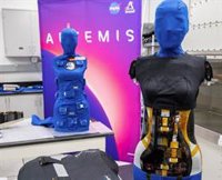 Las maniquíes de Artemis I se someten a inspección
