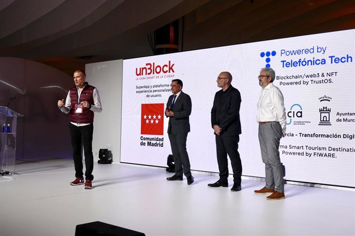 Presentación de 'unBlock' en Fitur