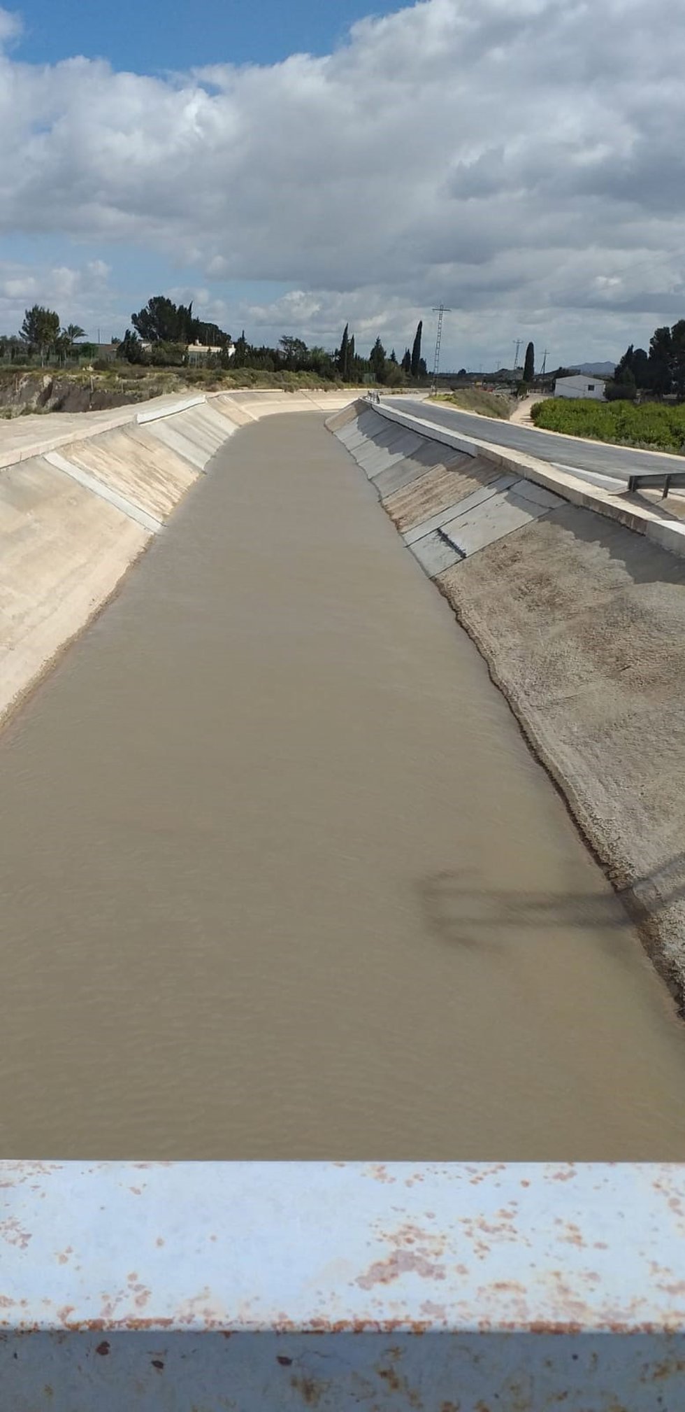 Archivo - Imagen del canal del trasvase Tajo-Segura