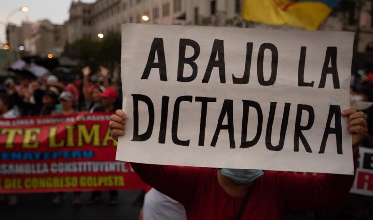 Política