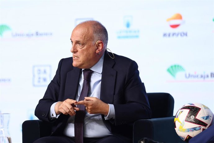 Archivo - Javier Tebas, presidente de LaLiga, en los 'Desayunos Deportivos de Europa Press'.