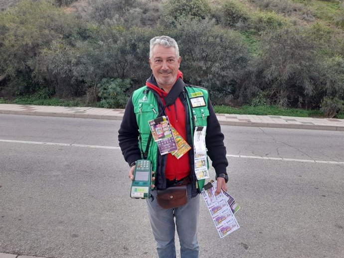 José Antonio Tena, vendedor de la ONCE