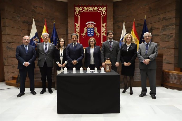 Acto de conmemoración del 'Día Internacional de la Memoria del Holocausto y Prevención de Crímenes contra la Humanidad' celebrado en el Parlamento de Canarias