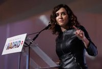 Ayuso lanzará un portal con medidas de apoyo a maternidad y se desmarca de Vox: "Cada uno sabrá la campaña qué quiere"