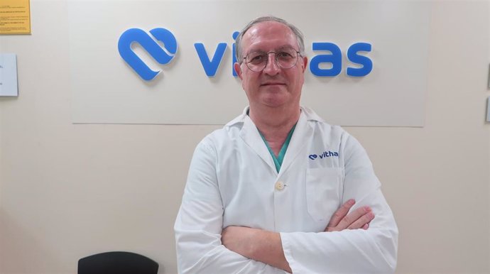 El jefe de servicio de ginecología y especialista en cirugía ginecológica del Hospital Vithas Sevilla, el doctor Francisco Márquez Maraver