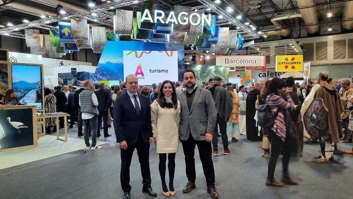 Diputados de VOX en las Cortes de Aragón en Fitur.