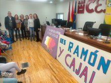 Imagen del profesorado del instituto y responsable