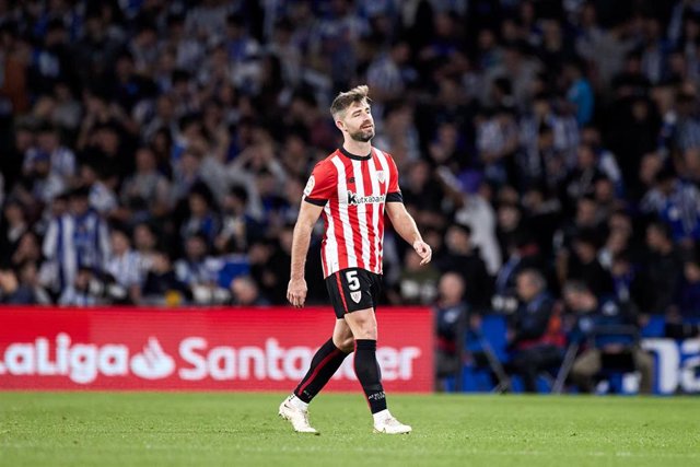 Yeray Álvarez con el Athletic Club