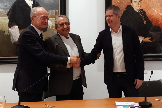 UMA y Vodafone firman un convenio para impulsar proyectos de I+D basados en necesidades de negocio