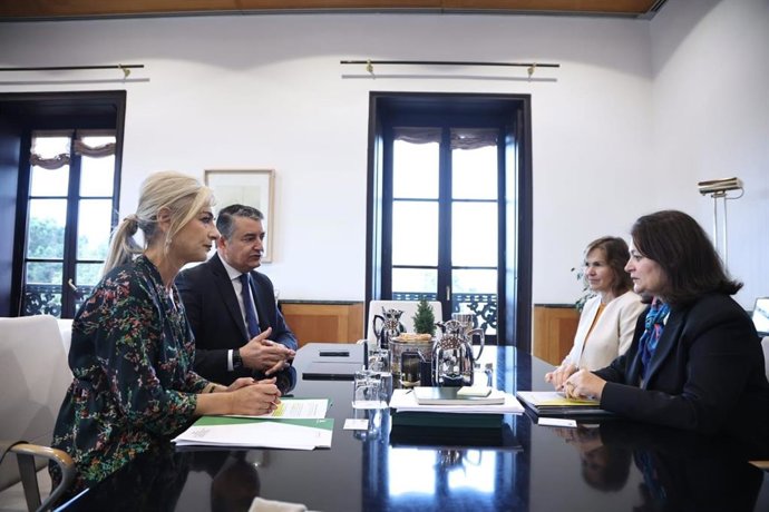 Andalucía enseñará a partir del próximo curso el proceso de la transición española y el terrorismo de ETA.